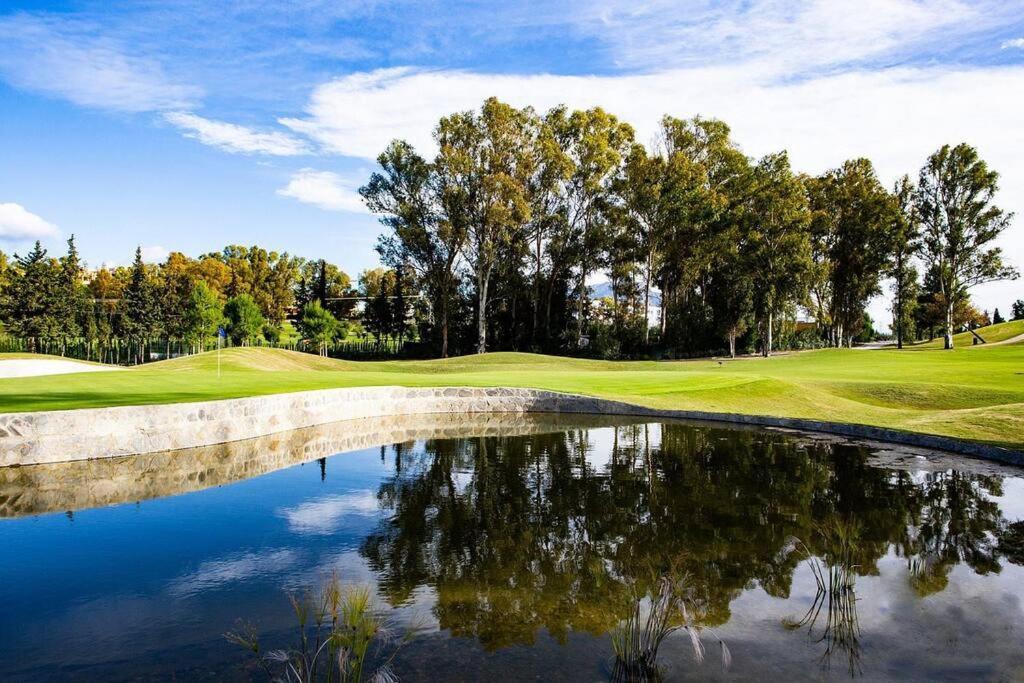 Apartamento Con Piscina Cerca Del Golf En Atalaya - Atalaya Del Golf 31 Εστεπόνα Εξωτερικό φωτογραφία