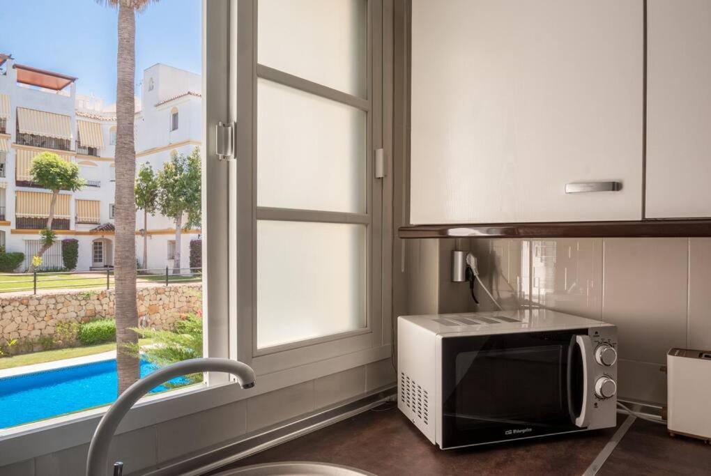 Apartamento Con Piscina Cerca Del Golf En Atalaya - Atalaya Del Golf 31 Εστεπόνα Εξωτερικό φωτογραφία
