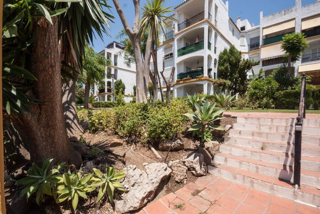 Apartamento Con Piscina Cerca Del Golf En Atalaya - Atalaya Del Golf 31 Εστεπόνα Εξωτερικό φωτογραφία